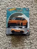Hot Wheels Lamborghini Urus 2018 1:64 HCK16