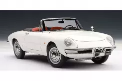AUTOart Alfa Romeo 1600 Duetto Spider 1966 White 1:18 70136