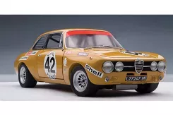 AUTOart Alfa Romeo Giulia GTAM Spa Hezemans 42 1:18 87103