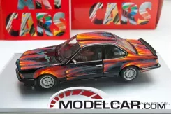 AUTOart BMW 635 CSI e24 Art Car Ernst Fuchs 1982 dealer edition 1:18 80430150940