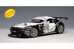 AUTOart BMW Z4 Coupe Race Car e86 2006 Red Bull D.Quester 7 1:18 80649
