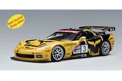AUTOart Chevrolet Corvette C6R 2007 ALMS J.Magnussen J.O Connell 1:18 80704