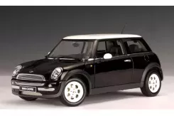 AUTOart MINI Cooper R50 2001 Black 1:18 74825