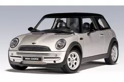AUTOart MINI Cooper with Sunroof R50 2001 Silver 1:18 74821