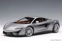 AUTOart McLaren 570S Blade Silver 1:18 76043