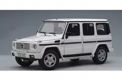 AUTOart Mercedes-Benz G Model LWB W463 White 1:18 76103
