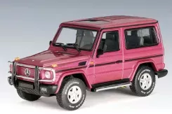 AUTOart Mercedes-Benz G Model SWB W463 Purple Red 1:43 56102