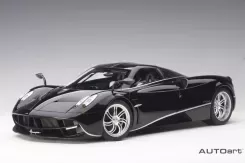 AUTOart Pagani Huayra Black 1:18 12233