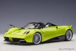 AUTOart Pagani Huayra Roadster Verde Firenze 1:18 78288