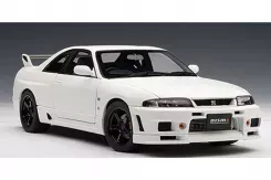 AUTOart Skyline GT-R R33 R-Tune Matt White 1:18 77325
