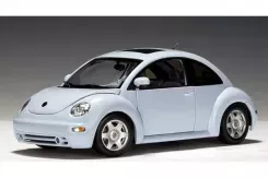 AUTOart Volkswagen New Beetle 1999 Vapor Blue 1:18 79732