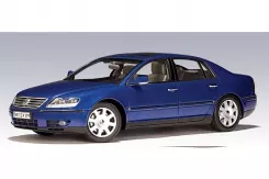 AUTOart Volkswagen Phaeton Blue Pearl 1:18 79744