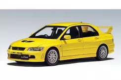 Autoart Mitsubishi Lancer Evolution 7 street car yellow 1:18 77161