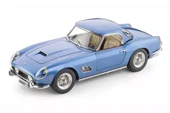 CMC Ferrari 250 California SWB 1961 blue 1:18 M-092