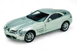 CMC Mercedes-Benz SLR McLaren 2003 Silver 1:18 M-045E