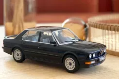 Norev BMW M535i e28 1986 Black metallic 1:18 183263