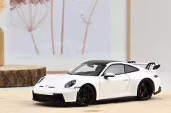 Norev Porsche 911 992 GT3 2021 White with black roof 1:18 187385